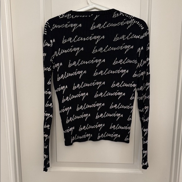 Balenciaga Black and White Script Knit - Picture 10 of 10